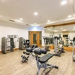 가르니 멜라니 4*