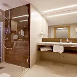 가르니 멜라니 호텔 4*