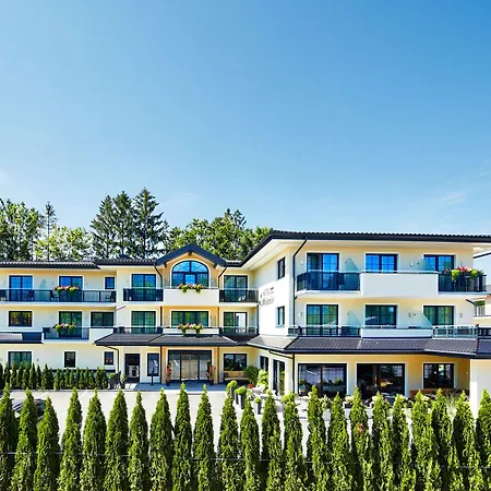 Hotel Garni Melanie 4*