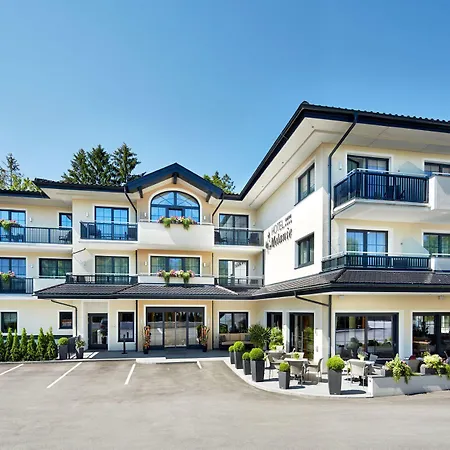 Hotel Garni Melanie 4*