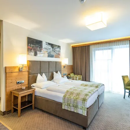 Hotel Garni Melanie 4*