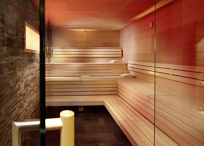 Garni Melanie Hotel 4*