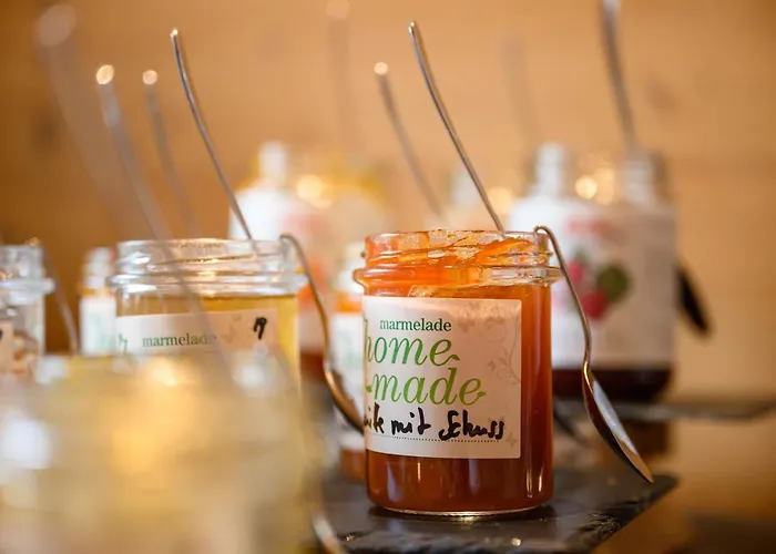 Garni Melanie Hotel 4*